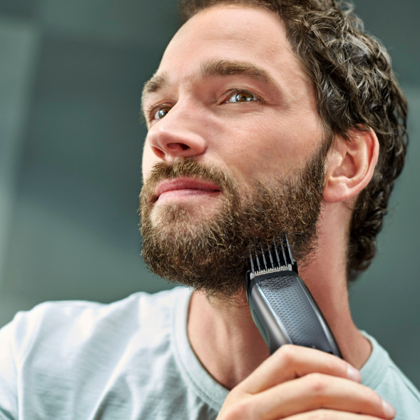 Триммер для бороды Philips Series 5000 BT5515/70 в Мурманске