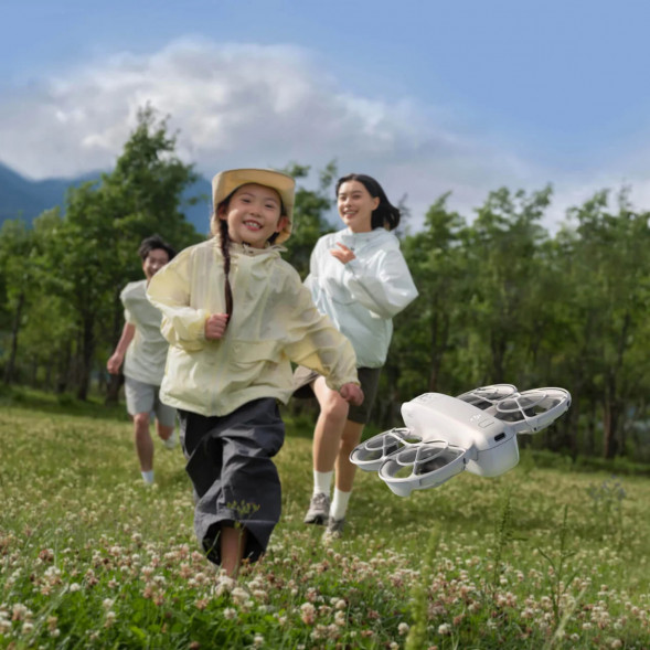 Квадрокоптер DJI Neo Motion Fly More Combo в Мурманске