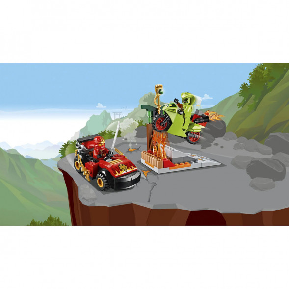 Конструктор LEGO Juniors 10722 Схватка со змеями в Мурманске