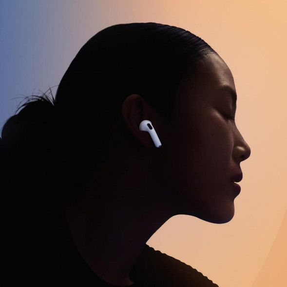Наушники Apple AirPods 4 (без шумоподавления) в Мурманске