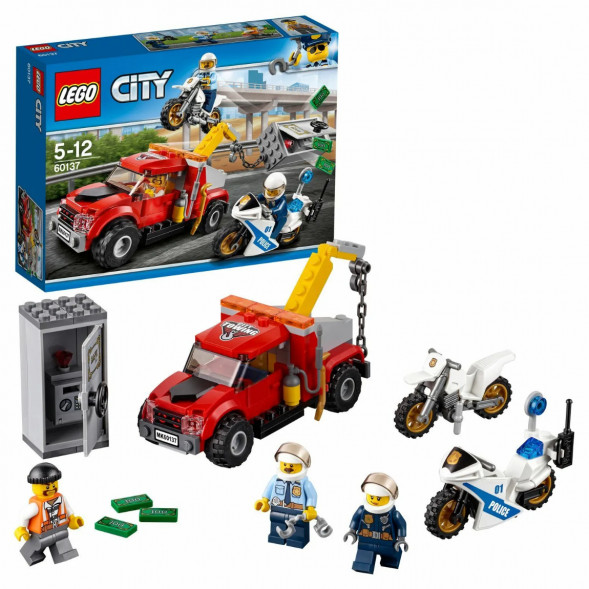 Конструктор LEGO City Police 60137 Побег на буксировщике в Мурманске