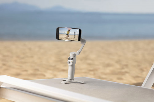 Электрический стабилизатор для смартфона DJI Osmo Mobile 7 в Мурманске