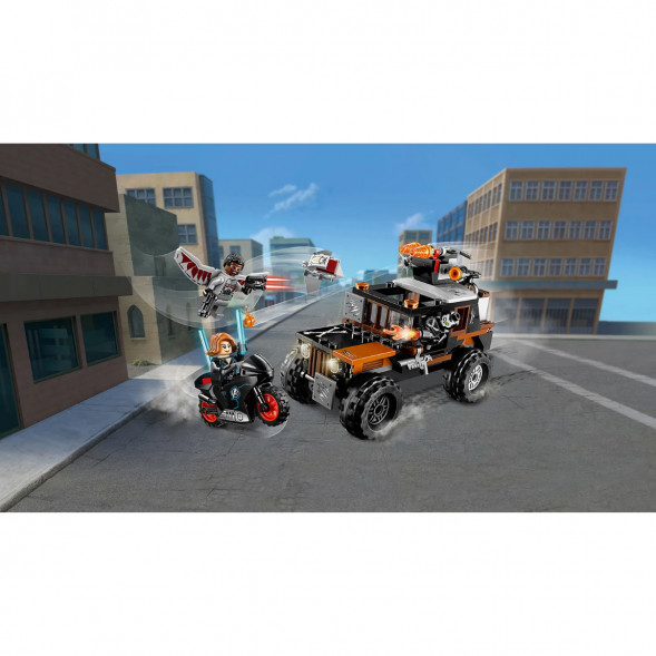 Конструктор LEGO Super Heroes 76050 Опасное ограбление в Мурманске