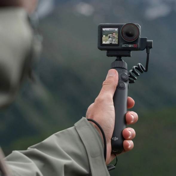 Многофункциональная зарядная ручка DJI Osmo Action в Мурманске