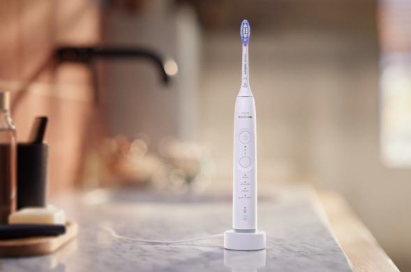 Электрическая зубная щетка Philips Sonicare Series 7100 HX7420/01 (белая) в Мурманске