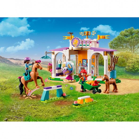 Конструктор LEGO Friends 41746 Horse Training в Мурманске