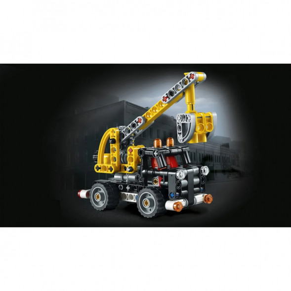 Конструктор LEGO Technic 42031 Ремонтный автокран в Мурманске